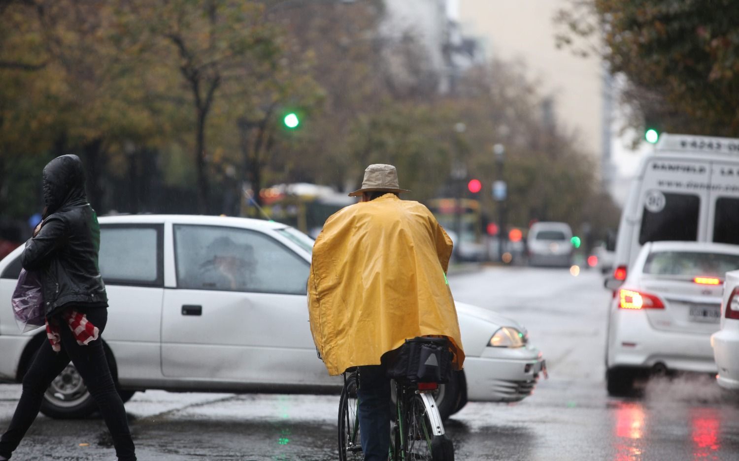 Aviso del Servicio Meteorológico por fuertes tormentas en la región