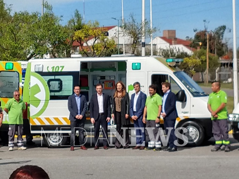 Vidal entregó ambulancias en un acto en el Estadio Ciudad de La Plata