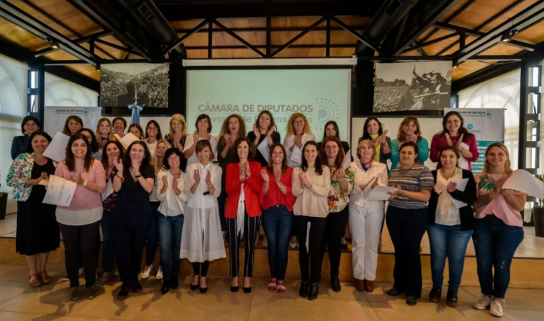 ¿Y la igualdad?: Apenas el 16% de las candidatas a intendentas bonaerenses son mujeres