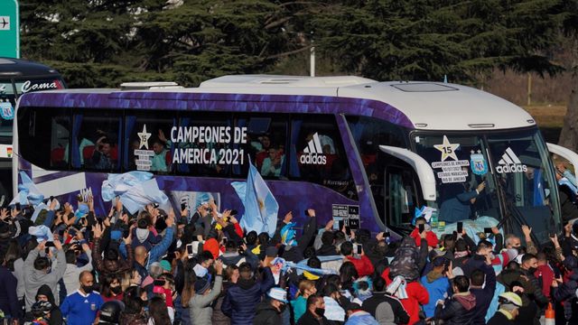 El nuevo hit del plantel argentino dedicado a Brasil