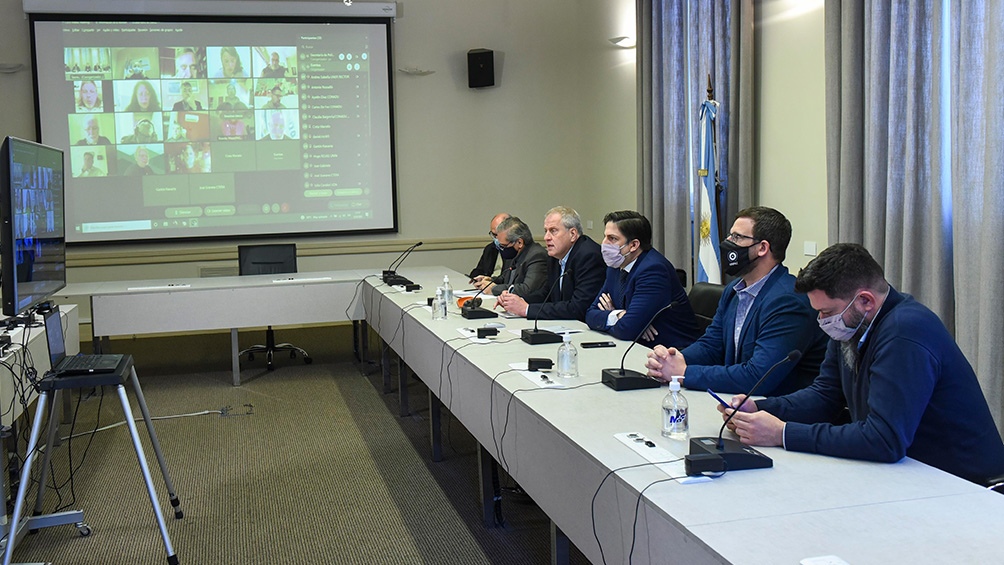 Reapertura de la paritaria: Trotta se reunió con docentes y no docentes universitarios