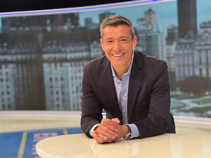 El periodista Guillermo Favale será precandidato a intendente del Partido de La Costa