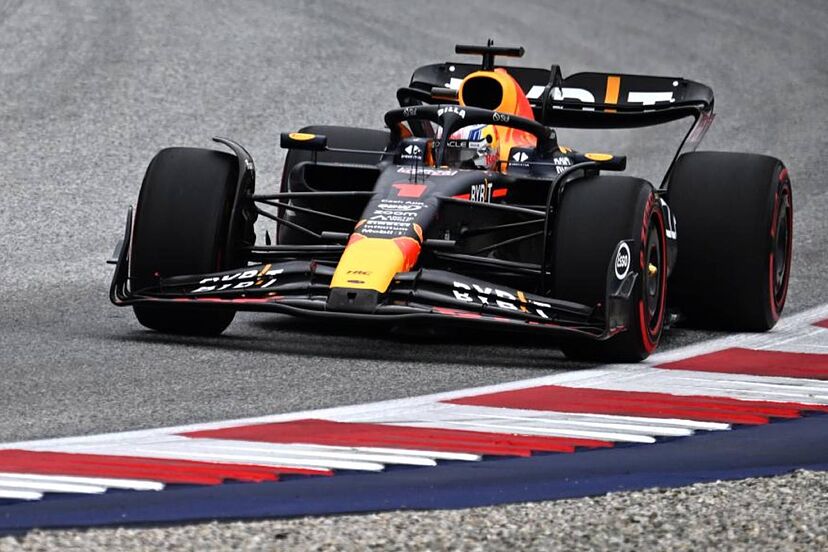 Verstappen y Pérez son confirmados como pilotos de Red Bull para 2024