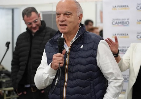 Grindetti quiere eliminar la Jefatura de Asesores de Bianco: «El amigo del Gobernador nos cuesta $1.700 millones»