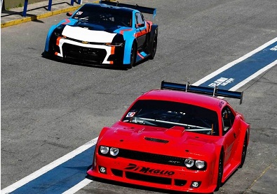 TC: El Chevrolet Camaro y Dodge Challenger salieron a pista en el autódromo «Roberto Mouras» de La Plata