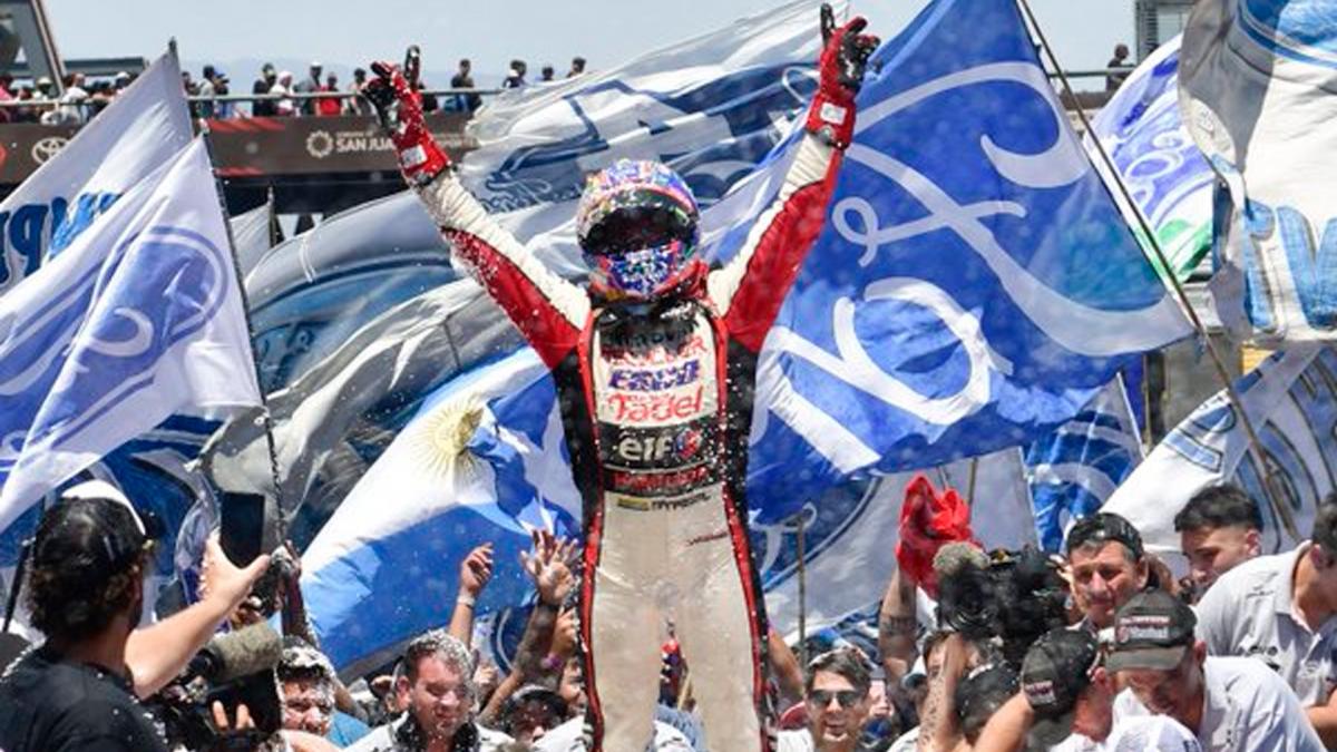 Mariano Werner finalizó cuarto en San Juan y se consagró tricampeón del Turismo Carretera