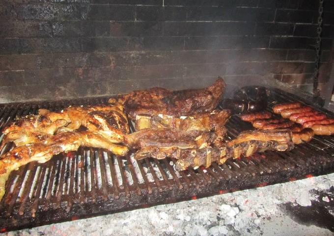 Denunció a sus vecinos por hacer un asado en Semana Santa