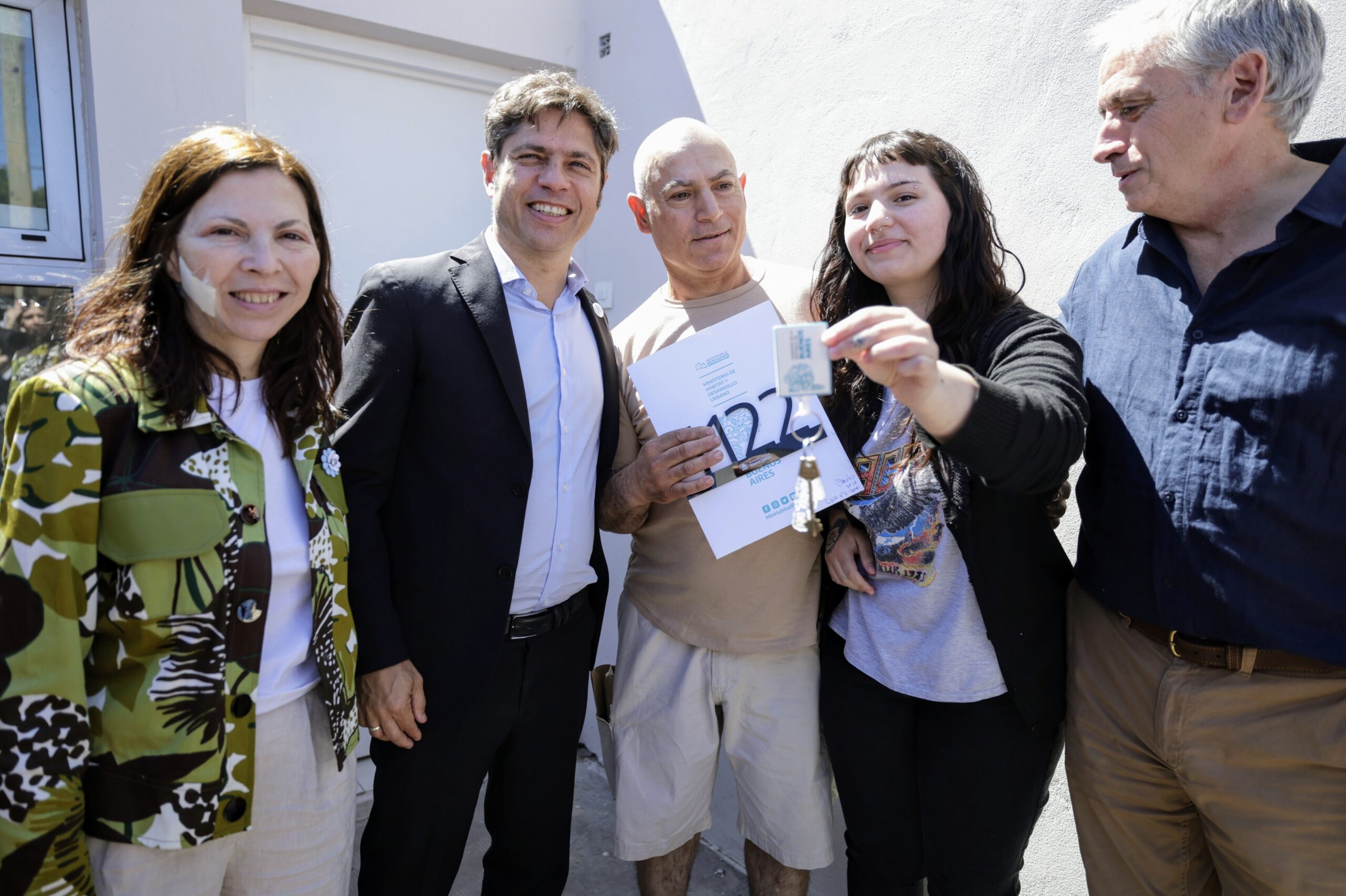 Kicillof entregó viviendas en Chascomús y celebró el Día de la Amistad Argentino-Brasileña