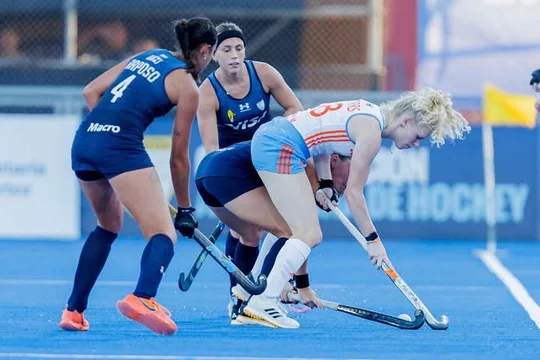 Las Leonas cayeron ante Países Bajos por la FIH Pro League