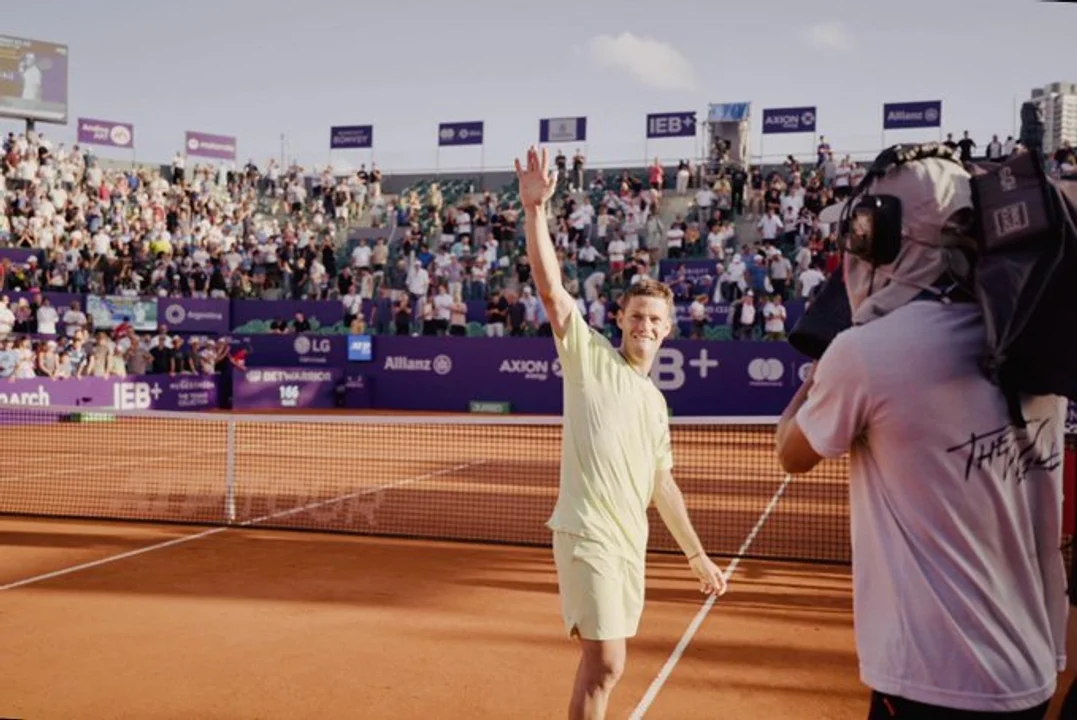 El «Peque» Schwartzman le ganó a Nicolás Jarry y avanzó en el Argentina Open