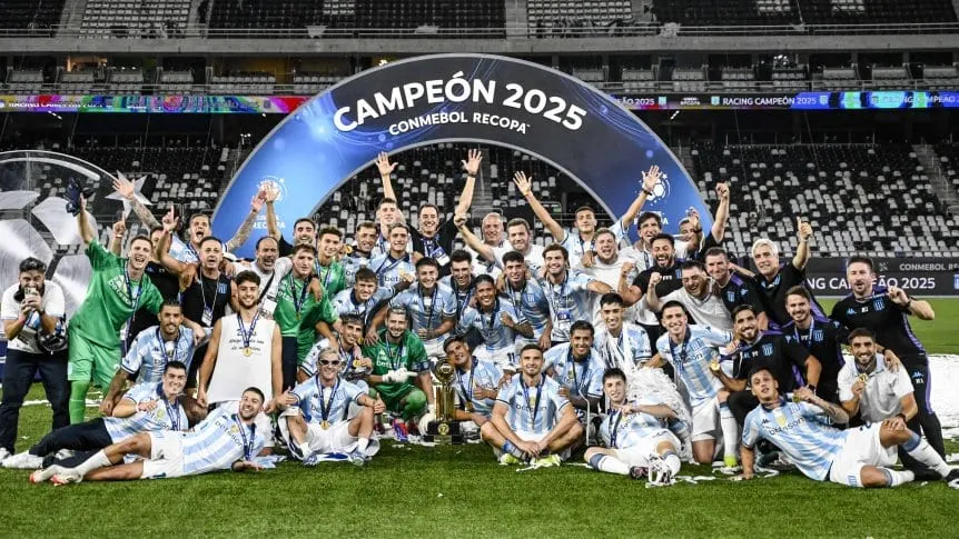 Racing campeón de la Recopa Sudamericana