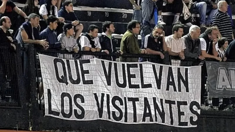 Vuelven los visitantes a la primera división del fútbol argentino
