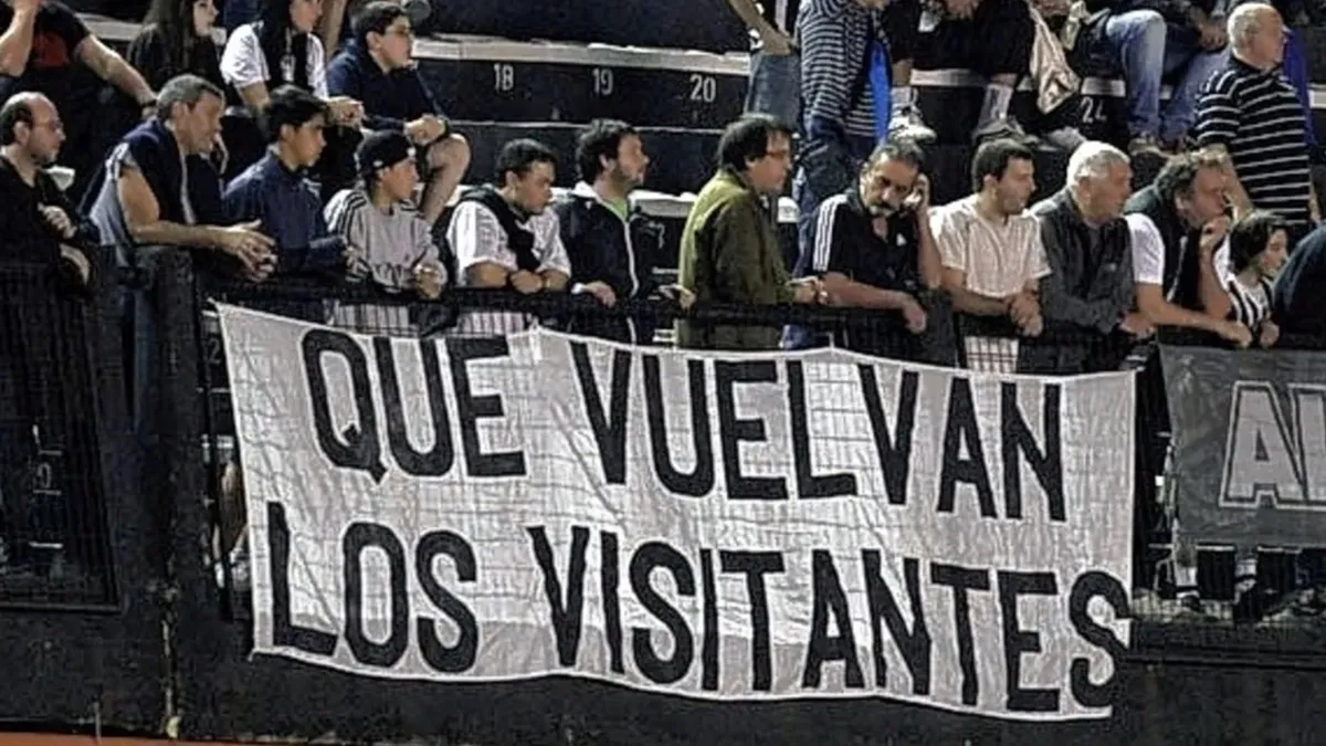 Vuelven los visitantes a la primera división del fútbol argentino