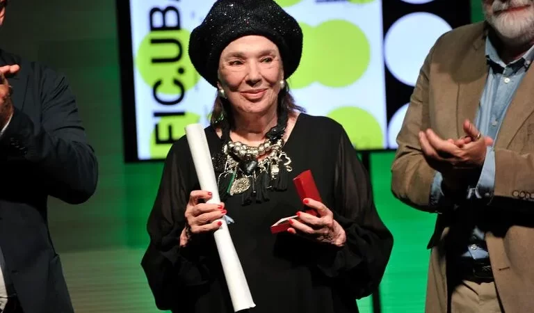 Graciela Borges recibió el Doctorado Honoris Causa en el Festival de cine de la UBA