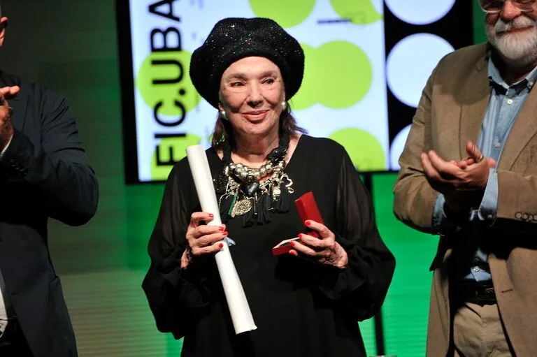Graciela Borges recibió el Doctorado Honoris Causa en el Festival de cine de la UBA