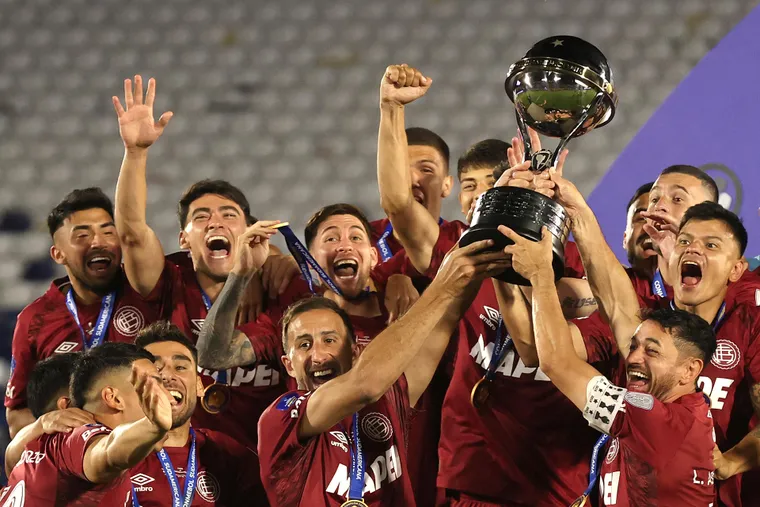 LANÙS CAMPEÒN DE LA COPA SUDAMERICANA!!!!