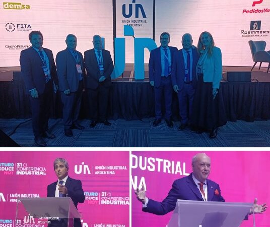 La CEPBA estuvo presente en la 31° Conferencia Industrial organizada por la UIA y se pronunció por favor de la política de reforma impositiva y adecuación laboral»