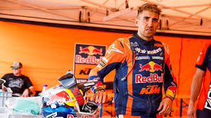 Benavides lidera el Dakar en Motos