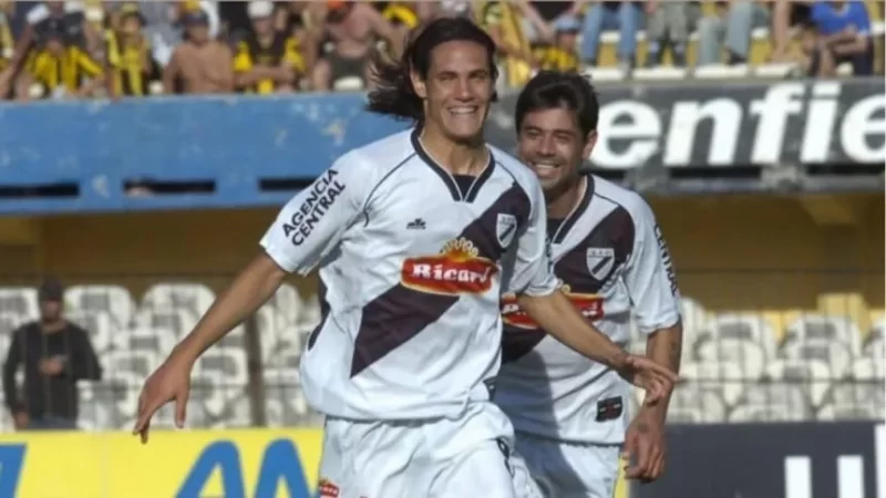 Danubio busca el regreso de Cavani