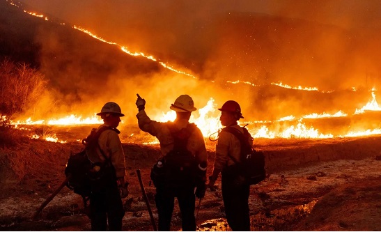 #EEUU: El 2025 tuvo 23 desastres climáticos multimillonarios entre mega incendios e inundaciones, según Climate Central