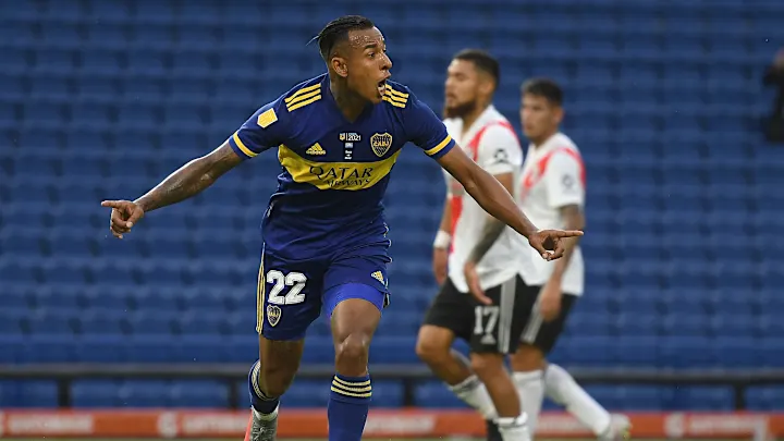 Villa: “Si me llama Gallardo, mañana mismo viajo”