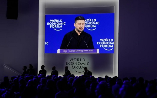 Zelenski desesperado desde la tribuna de Davos cargo contra sus socios de la OTAN y dijo que sus reiteradas advertencias a Europa parecen el «Día de la Marmota»