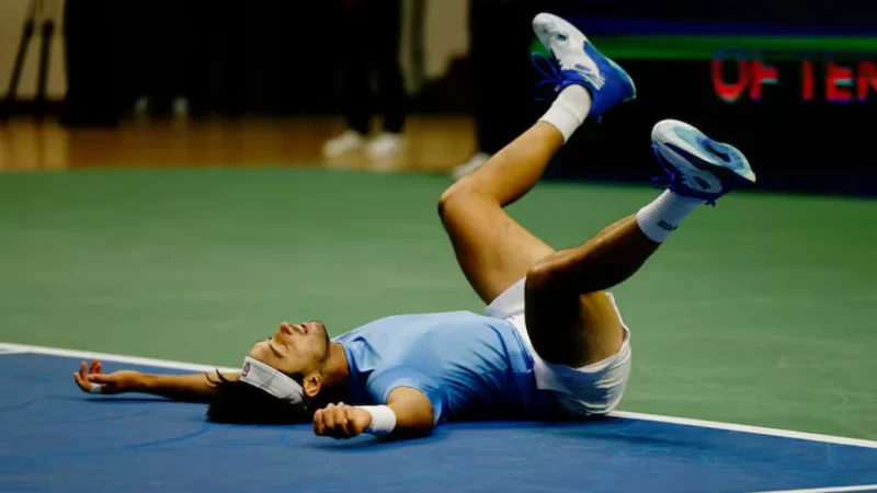 Argentina y Corea del Sur emata 1a1 en el primer día de la Copa Davis