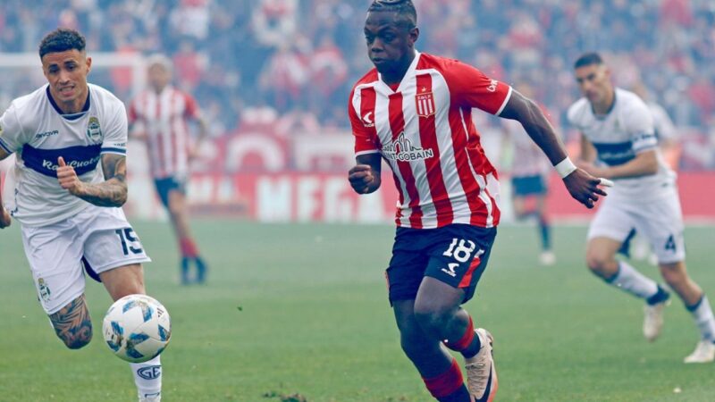 Cetré se queda en Estudiantes