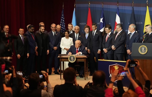 Escudo de las Américas: Trump alentó a presidentes latinoamericanos de derecha a utilizar a las fuerzas armadas contra cárteles de la droga