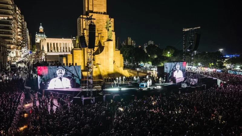 Más de 300 mil personas vibraron con Fito Páez en Rosario