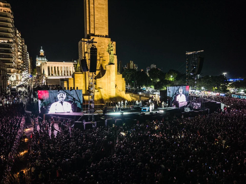 Más de 300 mil personas vibraron con Fito Páez en Rosario