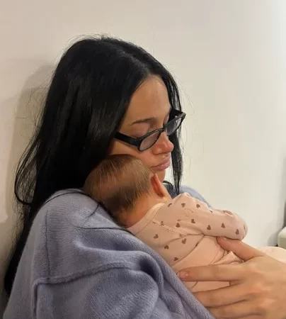 Oriana Sabatini presentó la primera foto oficial de su hija Gia