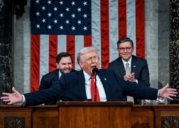 «Estado mental de Donald Trump representa un riesgo global»