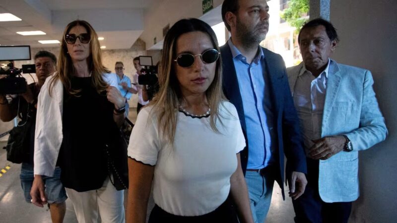 Agostina Páez regresa  al país tras pagar una fianza en Brasil por un caso de injuria racial