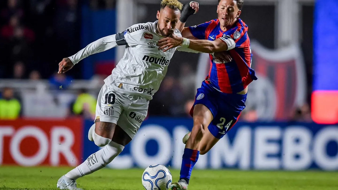 Neymar agradeció el cariño recibido por el público de San Lorenzo
