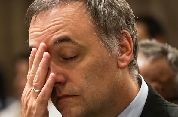 Renunció Manuel Adorni a la Jefatura de Gabinete en medio de la investigación de su patrimonio