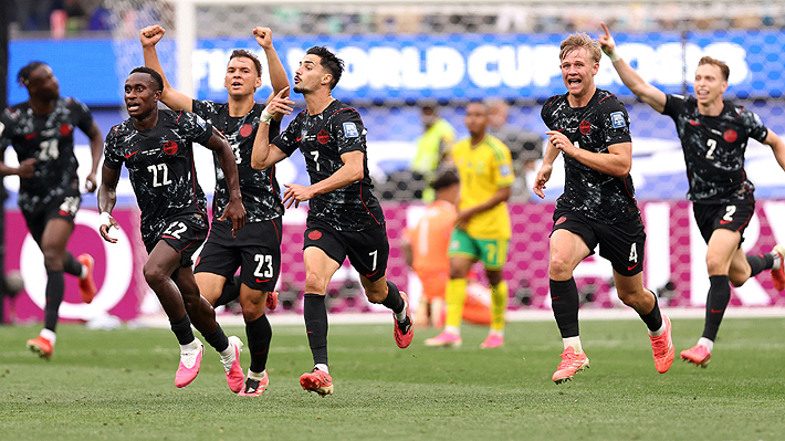 Canadá venció a Sudáfrica y  se metió en octavos de final
