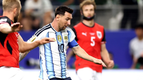 Con dos goles de Messi ,Argentina derrotó a Austria