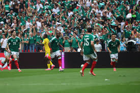 Mexico derrotó a Sudafrica  en el debut de la Copa del Mundo