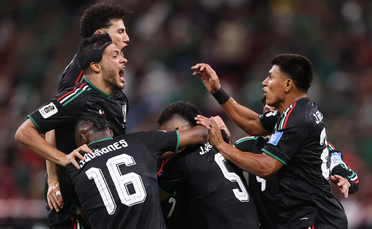 México ganó y aseguró la clasificación a 16avos de final del Mundial
