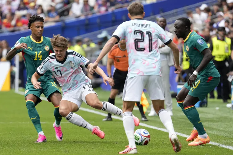 Bélgica le ganó en el tiempo extra a Senegal