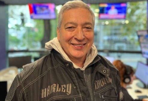 Raúl Cadaa desde la Catedra de Sociología del Deporte de la UNLP: «Al común de la gente inglesa no le interesa lo de Malvinas y cuestionael costo económico de mantener la presencia militar británica en el Atlántico Sur»