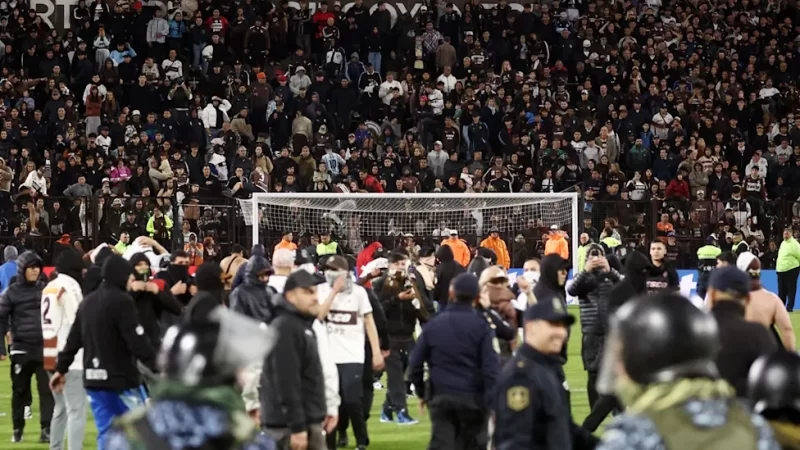 Aprevide sancionó a Platense  por los incidentes ante Fluminense