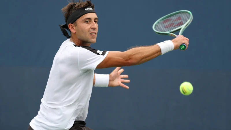 Etcheverry avanzó a la tercera ronda del US Open