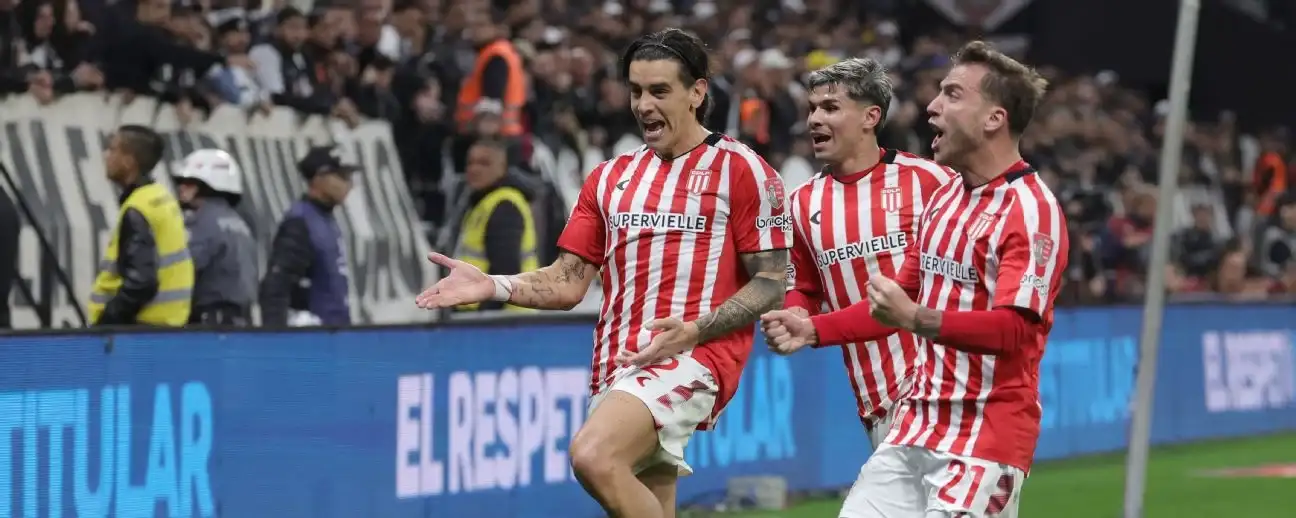 Estudiantes ganó en Brasil y es semifinalista de la Libertadores