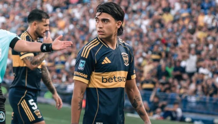 Boca confirmó la salida de Exequiel Zeballos