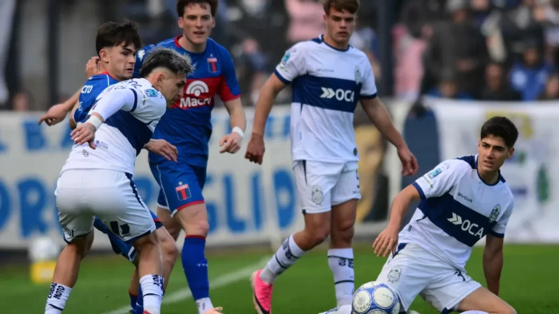 Gimnasia derrotó a Tigre en El Bosque