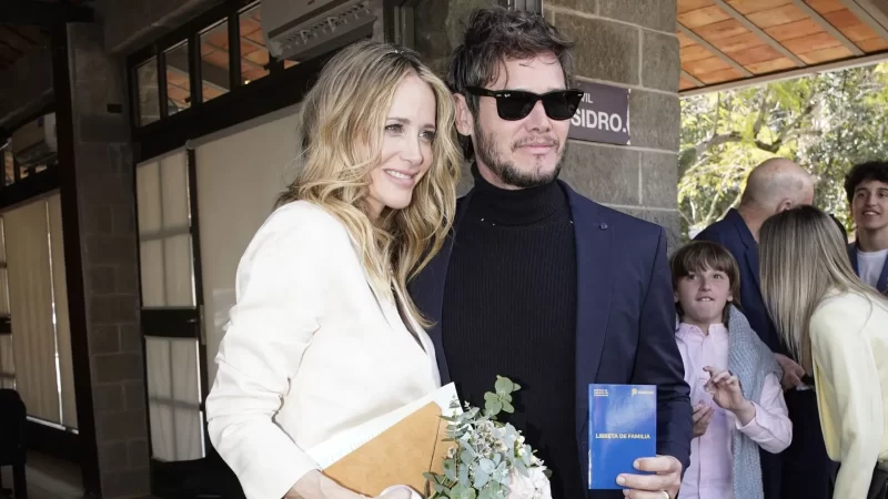 Se casaron Julieta Prandi y Emanuel Ortega