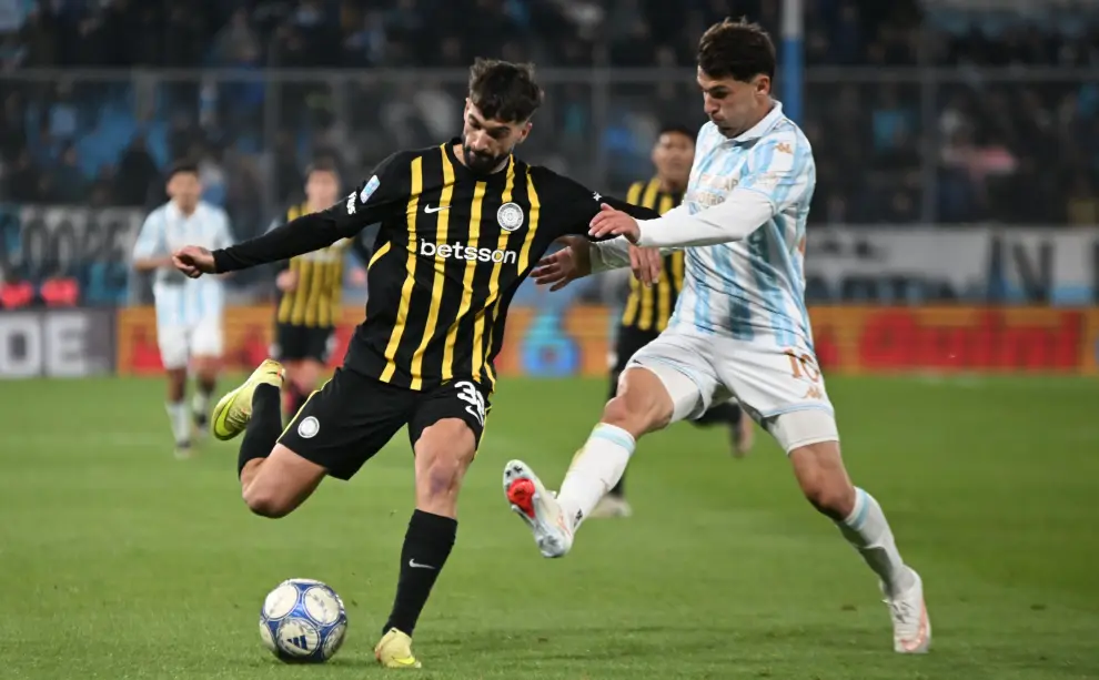 Racing cayó de local ante Atlético Tucumán