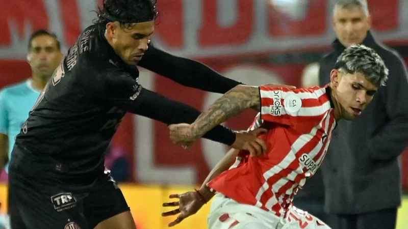 Estudiantes  perdió con Platense y se despidió de la Copa Argentina